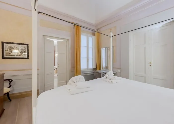 Appartamento Palazzo Bartolommei Dimora Storica Centralissima